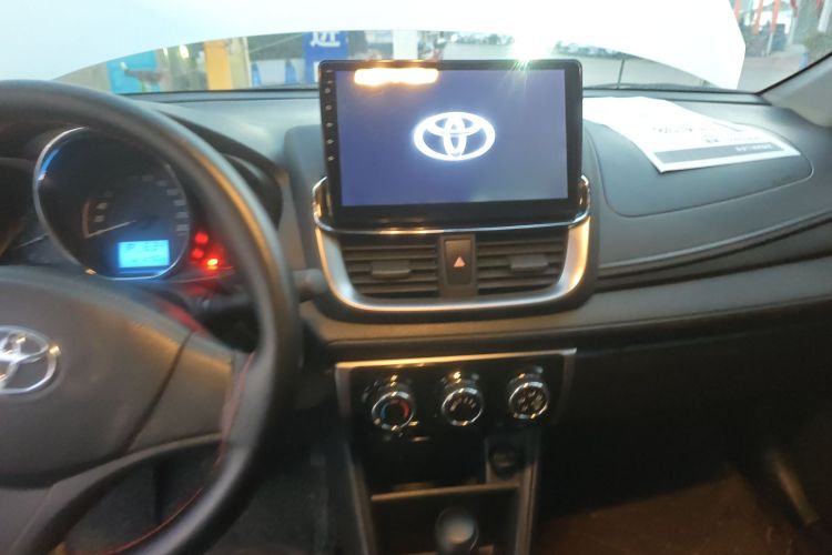 丰田 YARiS L 致享 2020款 1.5L CVT领先版局部细节16