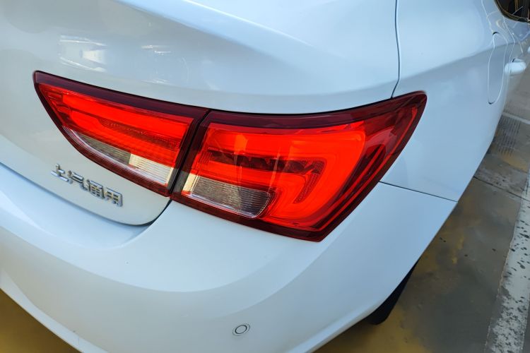 别克 威朗 2018款 三厢 15S 自动领先型车身外观6006