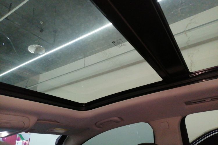 别克 昂科旗 2022款 652T 两驱尊贵型 7座局部细节22