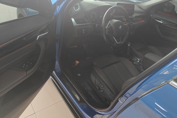 宝马X1新能源 2020款 xDrive30Le 尊享型中控内饰20