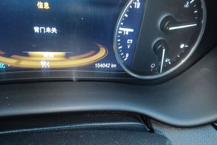 别克 昂科威 2018款 28T 四驱豪华型中控内饰15