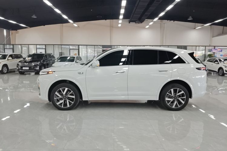 理想汽车 理想L7 2023款 Pro车身外观4