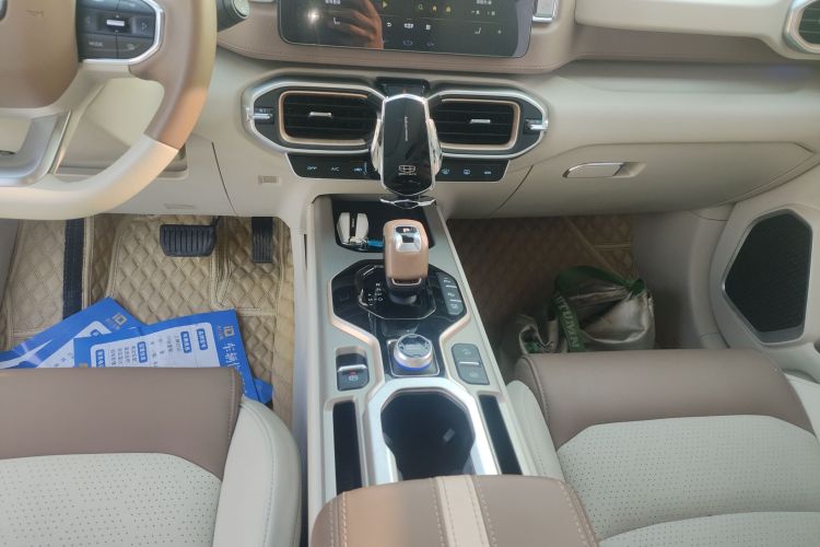 吉利汽车 吉利icon 2022款 1.5TD 青鸢限量款中控内饰18