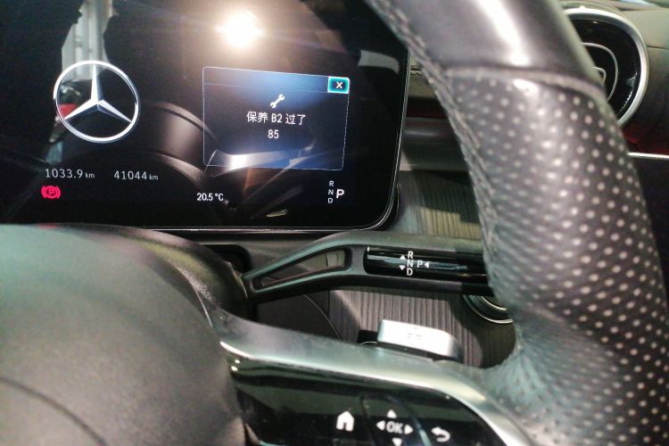 奔驰C级 2022款 C 200 L 运动版局部细节18