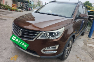 宝骏560 2015款 1.8L 手动豪华型