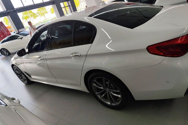 宝马5系(进口) 2018款 525i M运动套装车身外观6003