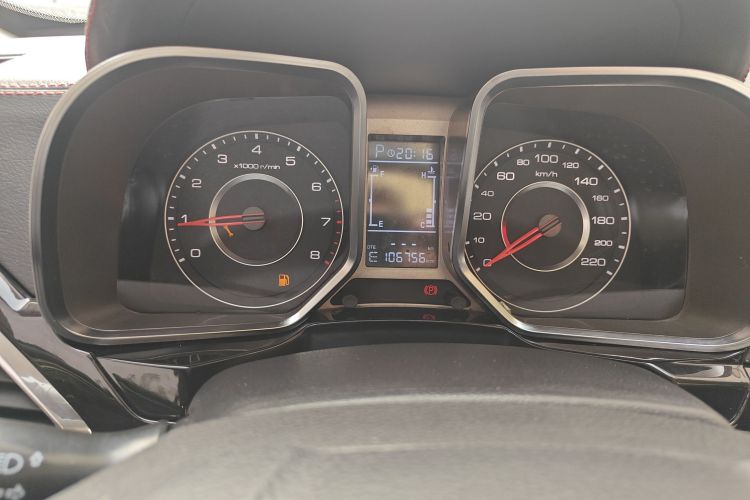 众泰 大迈X5 2015款 1.5T CVT知县型 国IV局部细节14