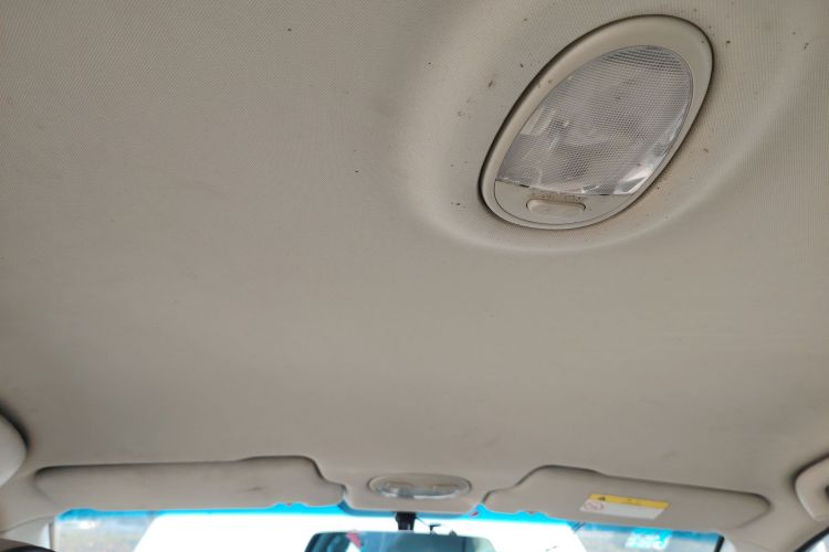 别克 凯越 2015款 1.5L 自动经典型中控内饰22