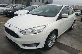 福特 福克斯 2015款 两厢 1.6L 自动风尚型