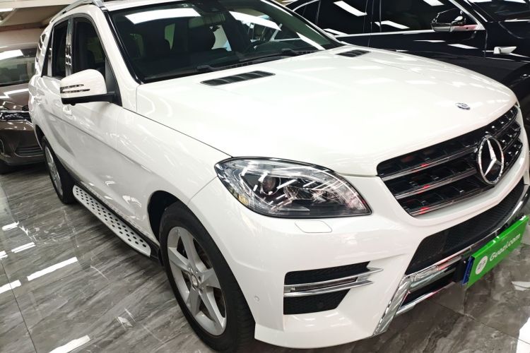 奔驰M级 2014款 ML 320 4MATIC车身外观6002