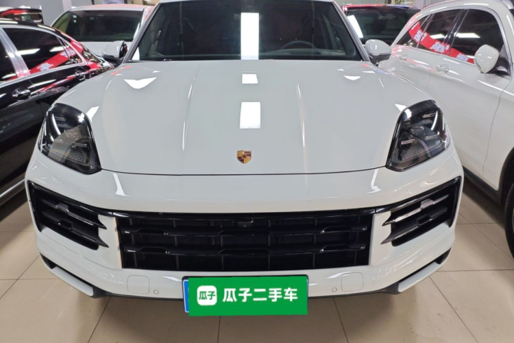 保时捷 2025款 Cayenne 3.0T车身外观6001