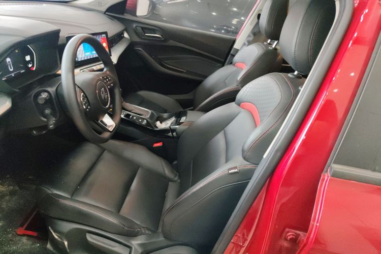 名爵 MG5 2022款 180DVVT CVT青春豪华版局部细节19