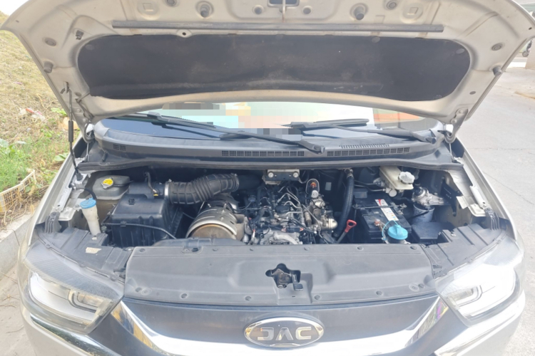 江淮瑞风 瑞风M4 2020款 2.0CTI 柴油 手动劲享型 国VI局部细节24