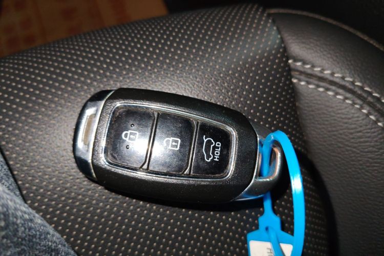 北京现代ix35 2021款 2.0L 自动两驱GLS领先版中控内饰11