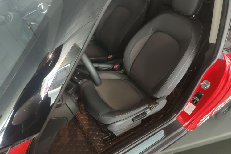 MINI 2020款 1.5T ONE PLUS中控内饰19