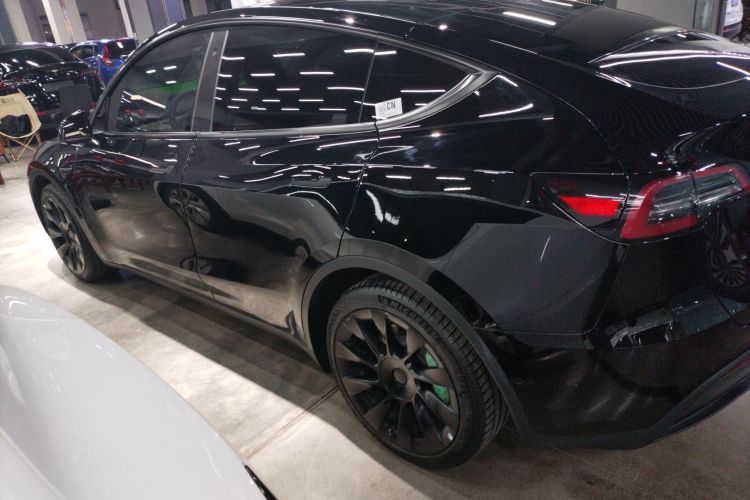 特斯拉 Model Y 2022款 改款 后轮驱动版车身外观6003