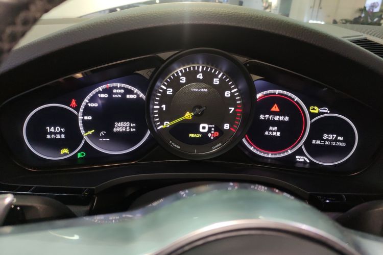 保时捷 Cayenne新能源 2021款 Cayenne E-Hybrid 2.0T中控内饰14