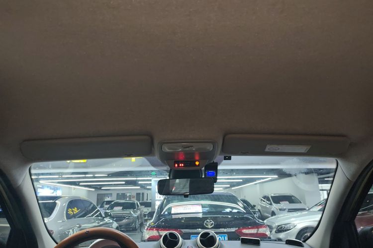 smart forfour 2016款 1.0L 52千瓦灵动版中控内饰22