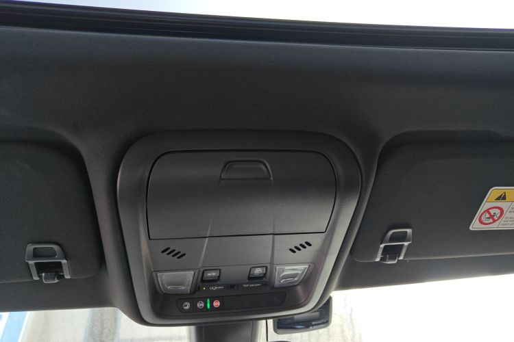 凯迪拉克XT4 2021款 28T 两驱领先型局部细节22