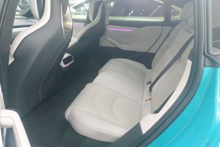 小米汽车 小米SU7 2024款 四驱超长续航高阶智驾Max版中控内饰7004