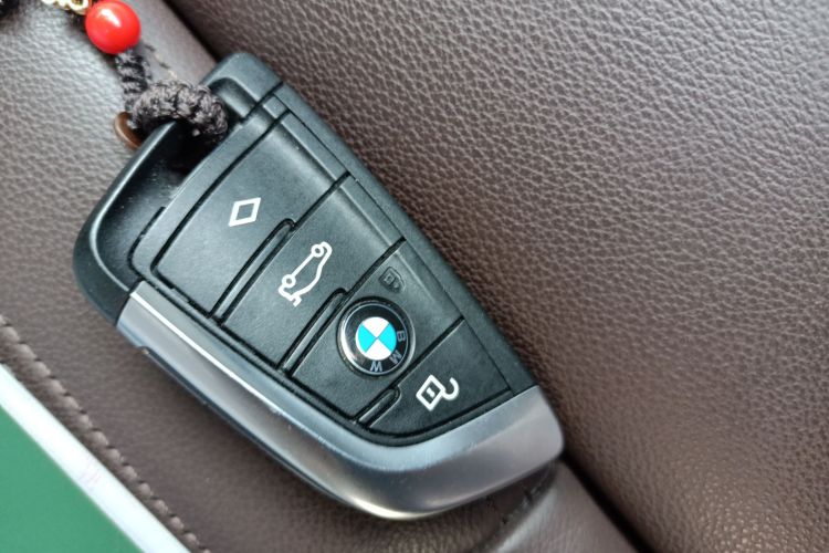 宝马X3 2018款 xDrive28i 豪华套装 国VI中控内饰11