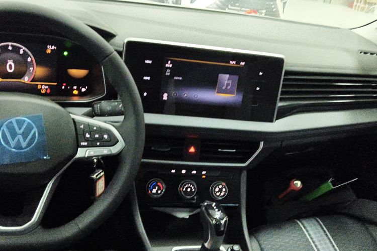 大众 速腾 2025款 300TSI DSG飞越版中控内饰12