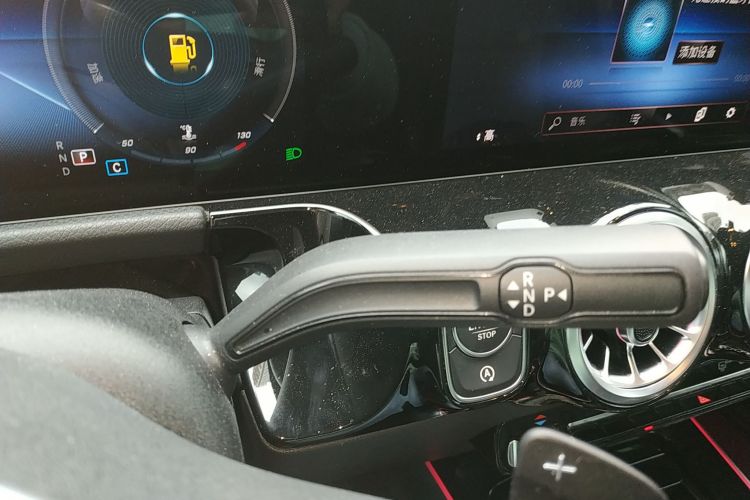 奔驰GLA 2020款 GLA 180局部细节18