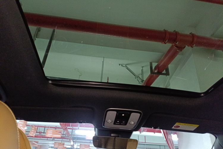 理想汽车 理想ONE 2021款 增程6座版局部细节22