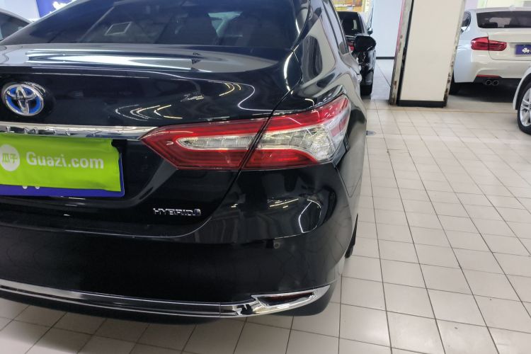 丰田 凯美瑞 2023款 双擎 2.5HG 豪华版车身外观9