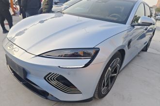 比亚迪 海豹 2022款 700km 长续航后驱版