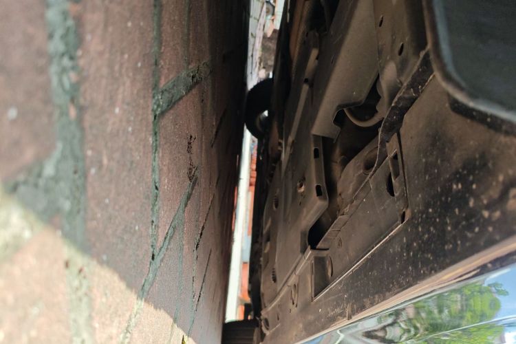 雷克萨斯CT 2014款 CT200h 精英版 单色机舱底盘29