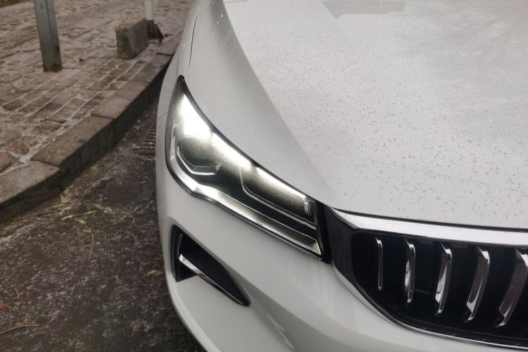 吉利汽车 帝豪 2025款 第4代 1.5L 手动星耀版车身外观8