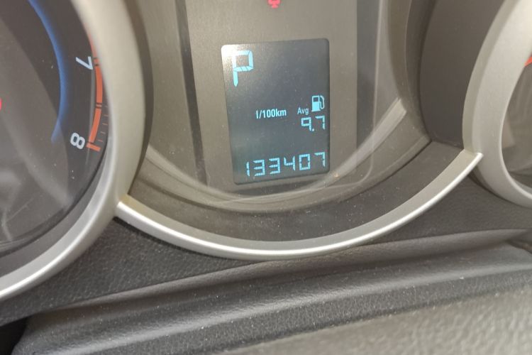 雪佛兰 科鲁兹 2013款 掀背 1.6L 自动豪华型中控内饰15