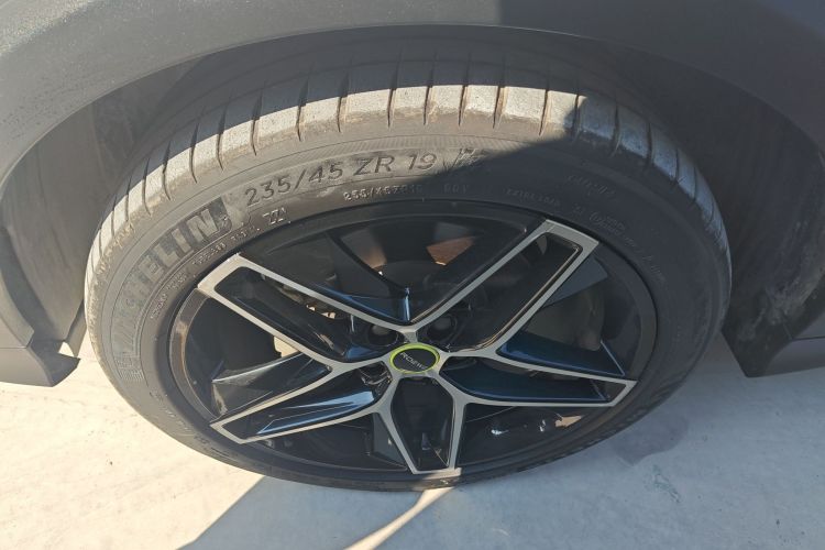 荣威RX5 2021款 PLUS 330TGI 自动国潮智臻版车身外观6003