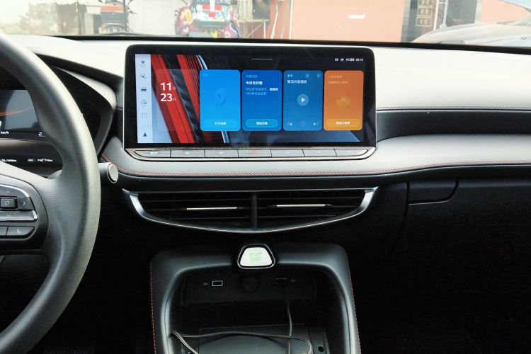 名爵 MG5 2025款 300TGI 全球旗舰版中控内饰16