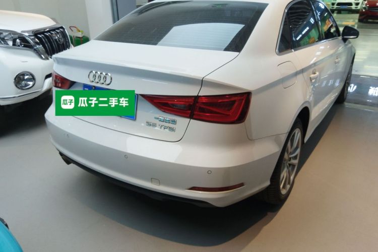 奥迪A3 2015款 Limousine 35 TFSI 百万纪念舒享型车身外观7