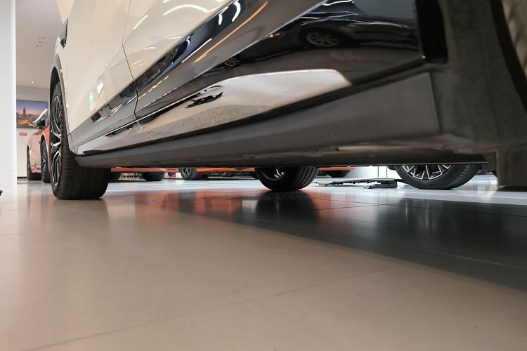 极氪7X 2025款 100kWh 长续航后驱智驾版局部细节9002