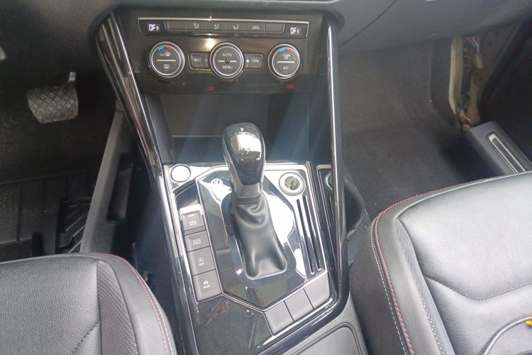 大众 探岳 2019款 330TSI 两驱豪华型 国VI局部细节18