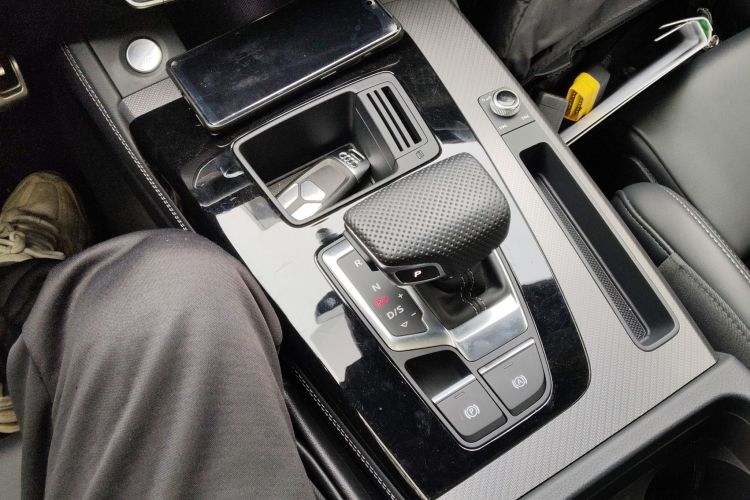 奥迪Q5L 2024款 45 TFSI 豪华动感型局部细节18