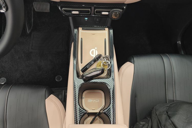 比亚迪 海鸥 2024款 荣耀版 305km 自由版局部细节18