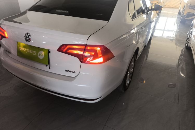 大众 2019款 改款 宝来·传奇 1.5L 自动时尚型 国VI车身外观9