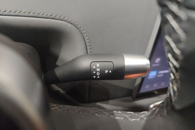 理想汽车 理想L7 2025款 Max 智能焕新版中控内饰18