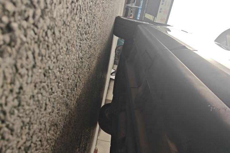 众泰 大迈X5 2015款 1.5T CVT知县型 国IV局部细节9002