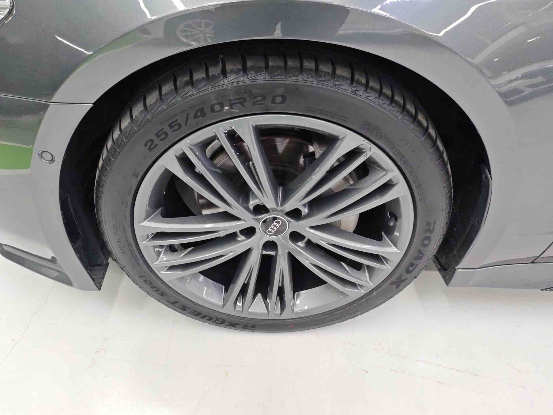 奥迪A7 2023款 45 TFSI 臻选型(3)