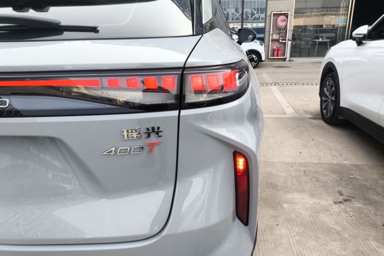星途瑶光 2023款 400T 两驱优享版车身外观9