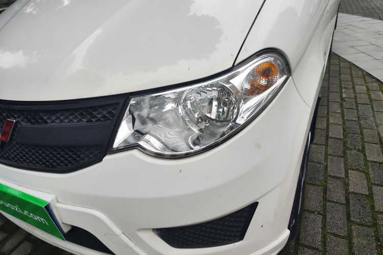 五菱汽车 五菱宏光 2018款 1.2L 经典款S基本型局部细节36