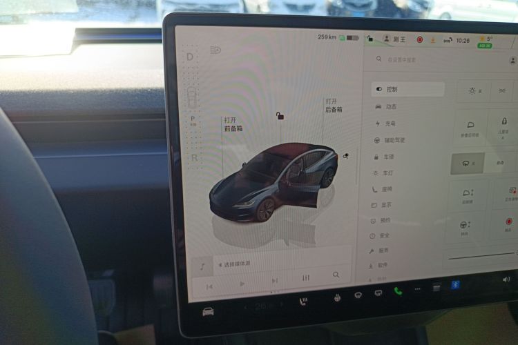 特斯拉 Model 3 2023款 长续航全轮驱动版中控内饰18
