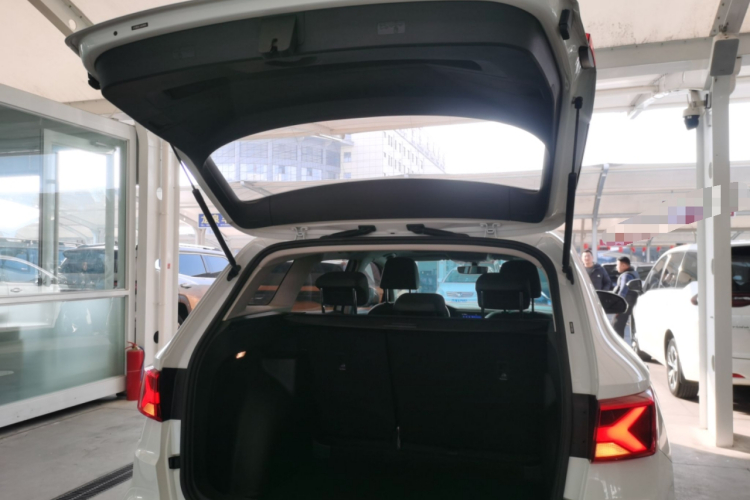 捷达VS7 2020款 1.4T 自动荣耀型机舱底盘23