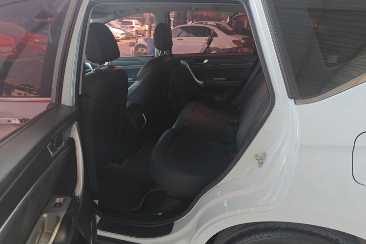 哈弗M6 2019款 1.5T 手动两驱精英型 国VI中控内饰21