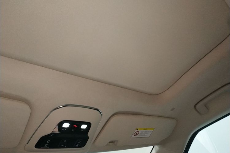 极氪009 2024款 光辉局部细节22